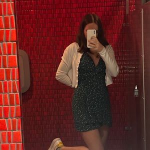 Meet your Posher, Lena